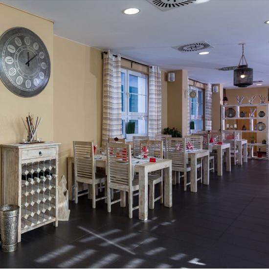 Hlavní fotografie areálu SAREZA HOTEL*** 